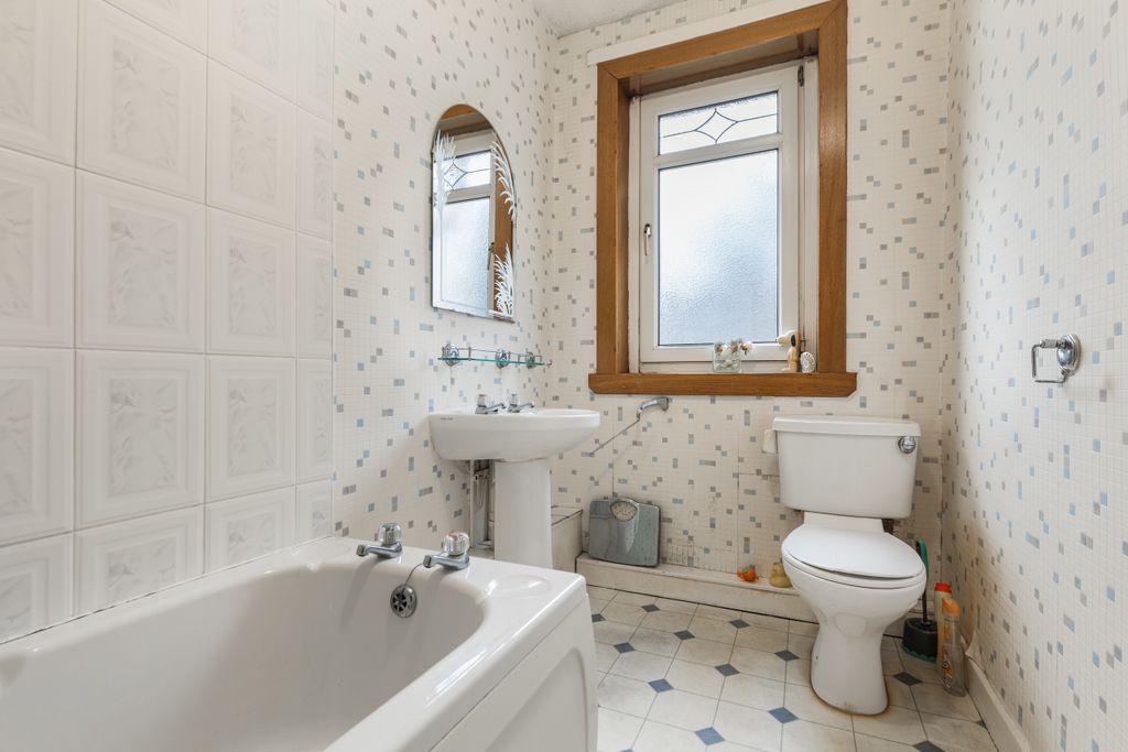 Additional image 13 of 3 bed flat for saleNewlands Street, Coatbridge ML5