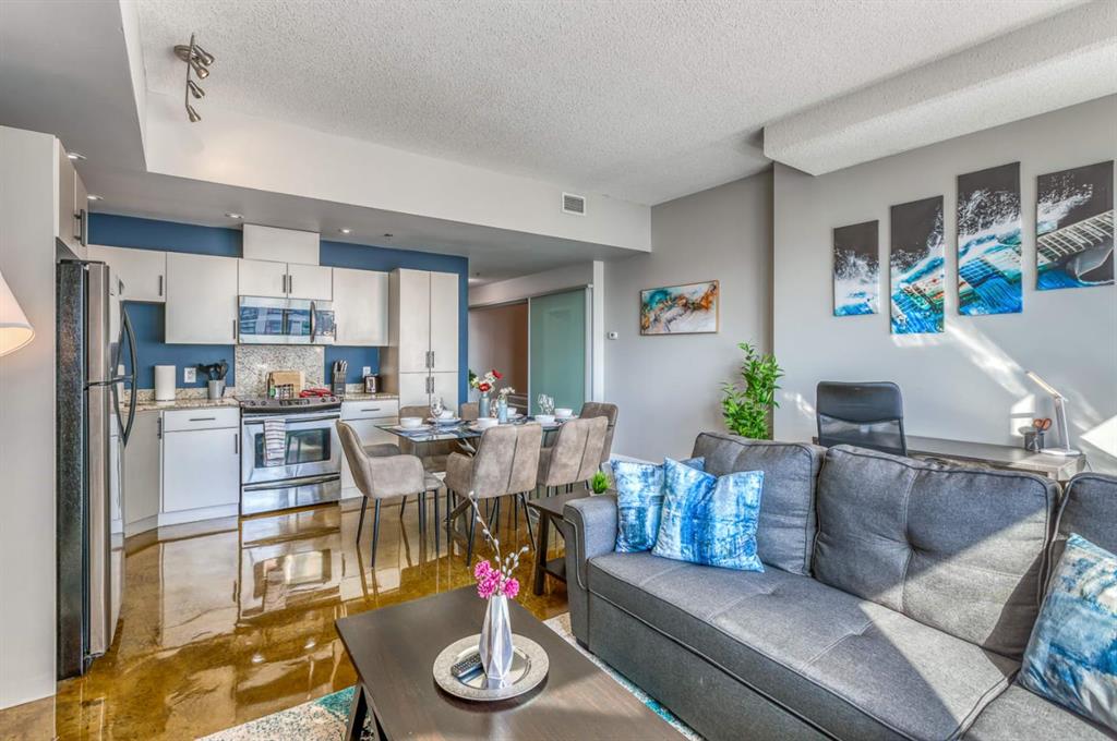 Additional image 6 of 2111-135 13 Avenue SW, Calgary, AB, T2R 0V5