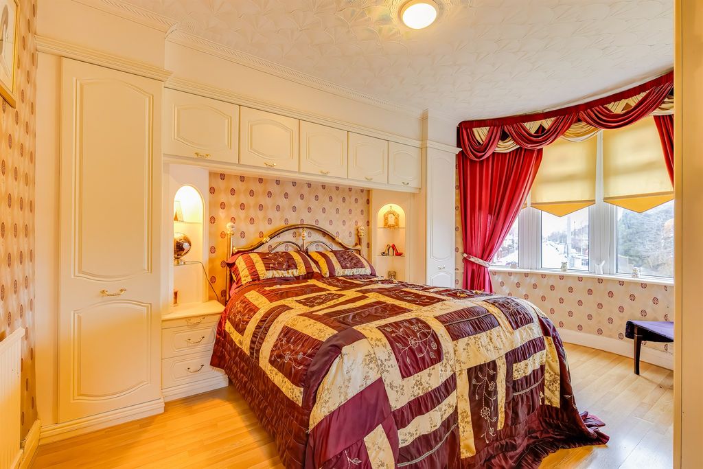 Additional image 11 of 5 bed semi-detached house for saleSt. Cenydd Road, Heath, Cardiff CF14