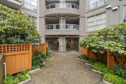 Additional image 8 of 401-10533 University Drive, Surrey, BC, V3T 5T7