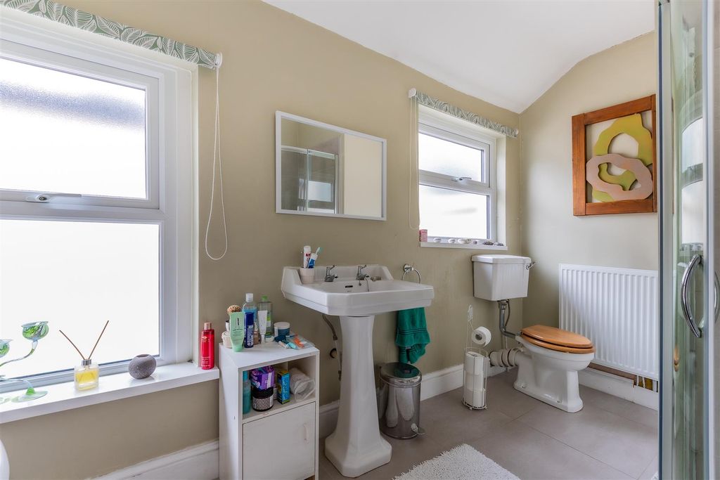 Additional image 11 of 3 bed property for saleRawden Place, Riverside, Cardiff CF11
