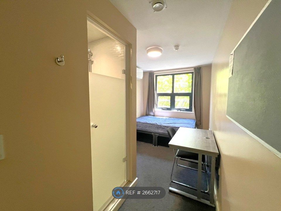 7 bed flat to rentStokes Croft, Bristol BS1 photo 2