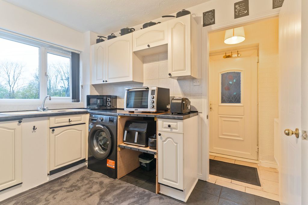 Additional image 5 of 4 bed detached house for saleButtercup Court, Ty Canol NP44