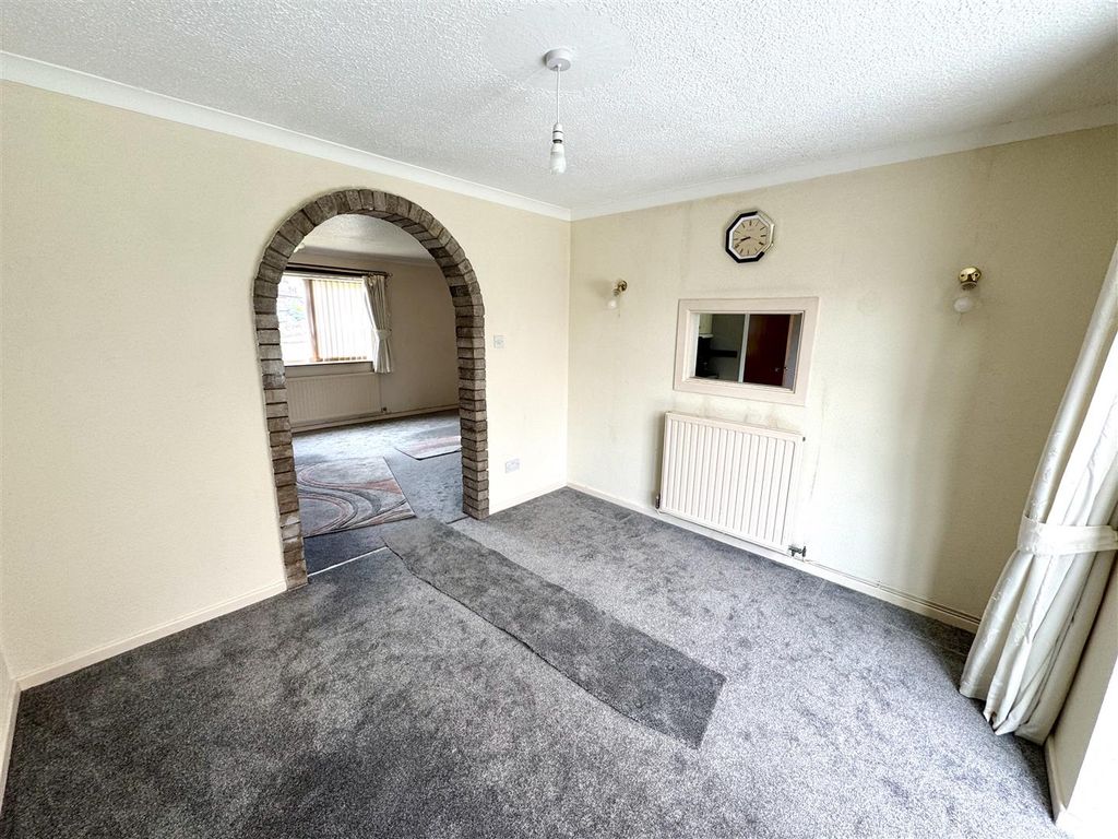 Additional image 5 of 4 bed detached house for saleCastle Gardens, Caldicot NP26