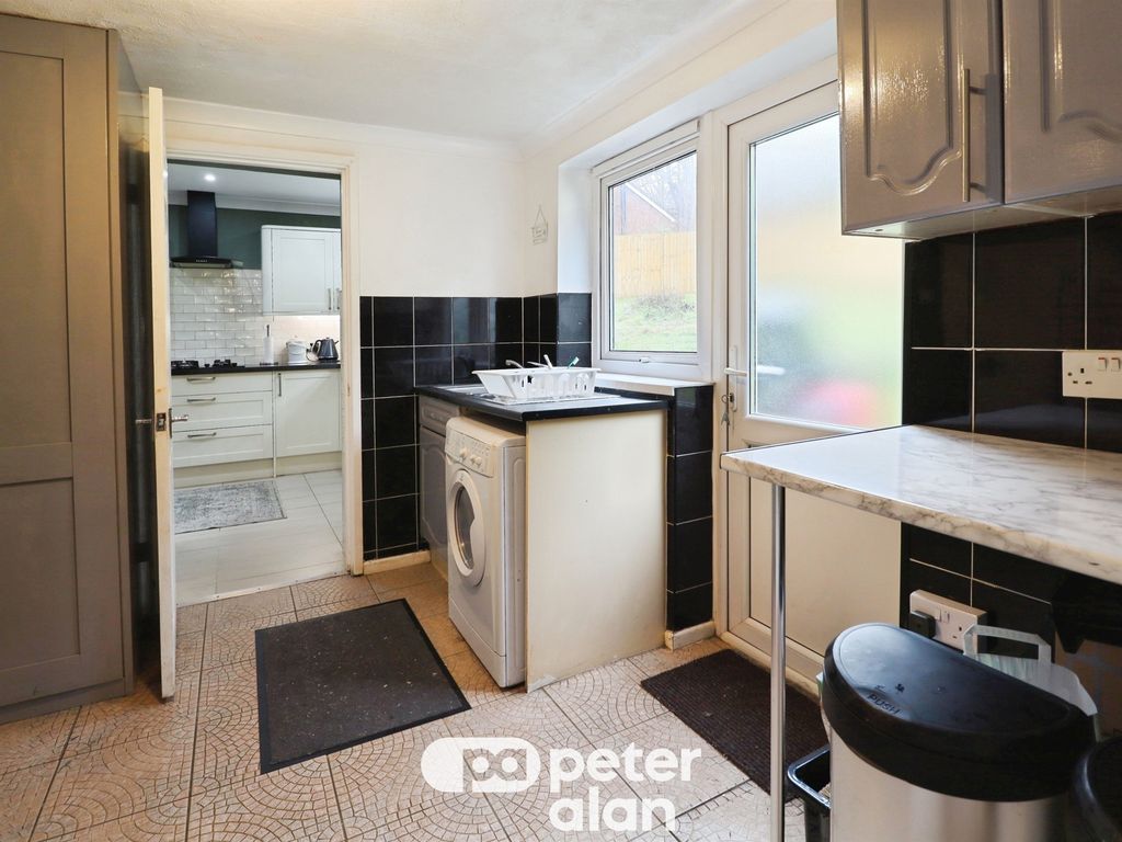 Additional image 8 of 5 bed semi-detached house for saleAbbey Close, Taffs Well, Cardiff CF15
