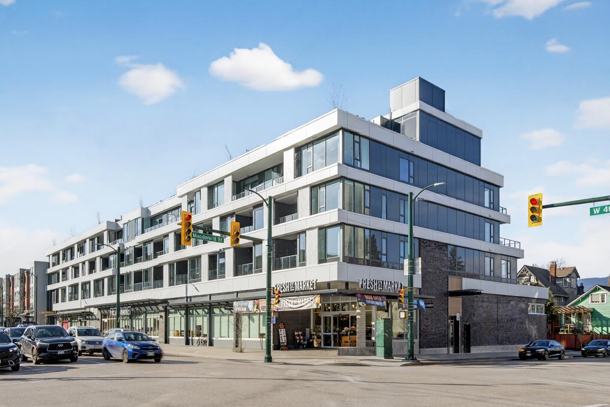 401-1981 Macdonald St , Vancouver, BC, V6K 0H9