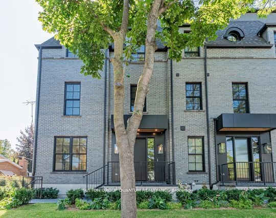 78 Trafalgar Road, Oakville, ON, L6J 2S7