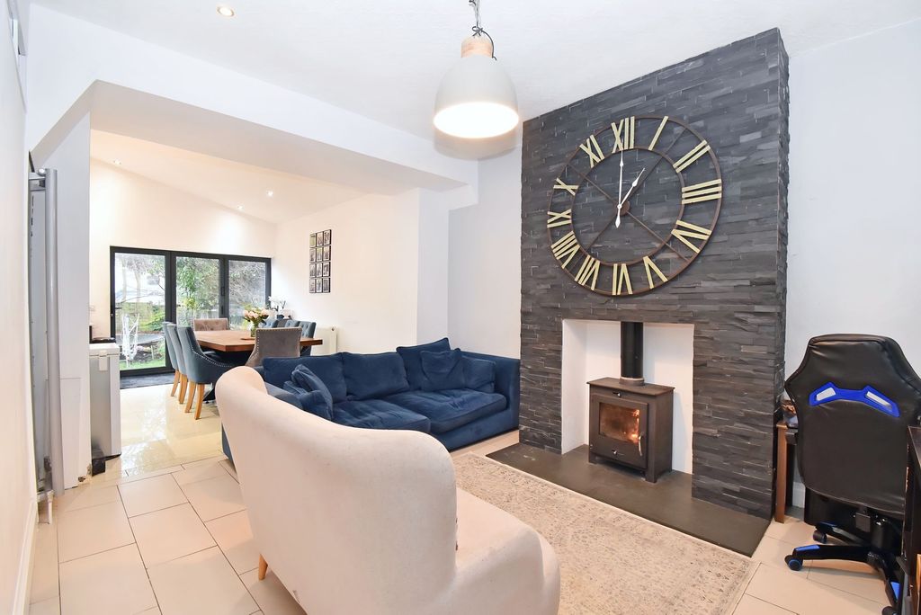 Additional image 3 of 3 bed semi-detached house for saleCarlton Road, Newport NP19