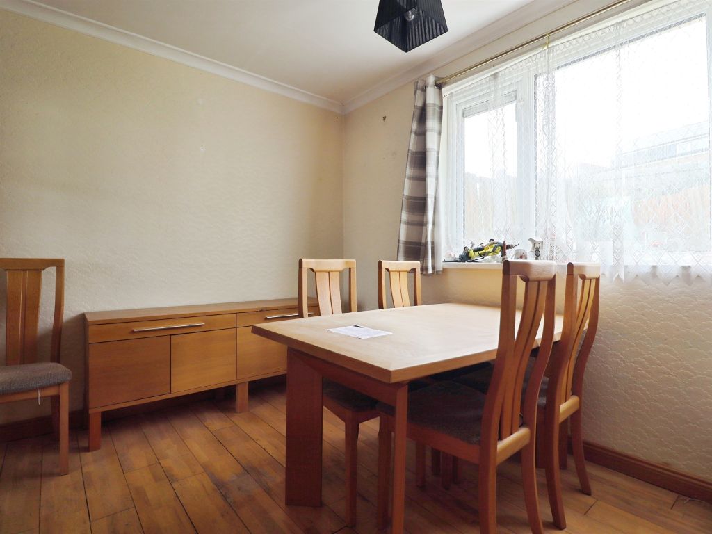Additional image 8 of 3 bed semi-detached house for saleCaerau Park Crescent, Cardiff CF5