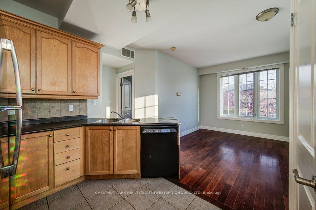 Additional image 4 of 201-555 King Street E, Kitchener, ON, N2G 2L9