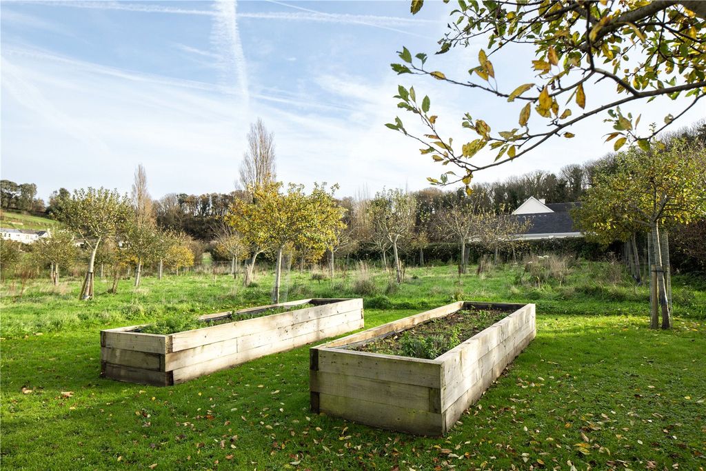 Additional image 14 of 6 bed detached house for saleLa Rue Du Coin, St Clement, Jersey JE2