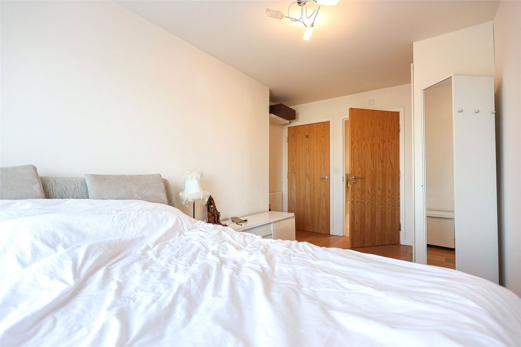 Additional image 14 of 2 bed flat for saleHeritage Avenue, Colindale NW9