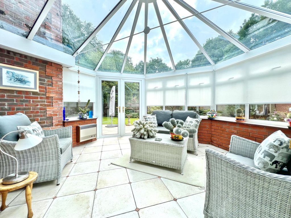 Additional image 15 of 4 bed detached house for saleOutstanding Family Home 8 Walnut Grove, Crick, Caldicot, Monmouthshire NP26