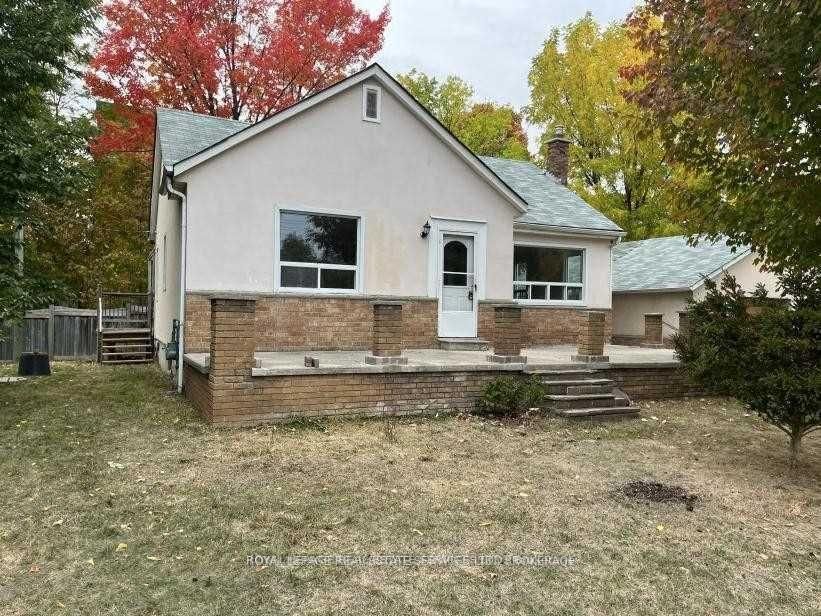 Additional image 2 of 235 Lakeshore Road W, Oakville, ON, L6K 1E9
