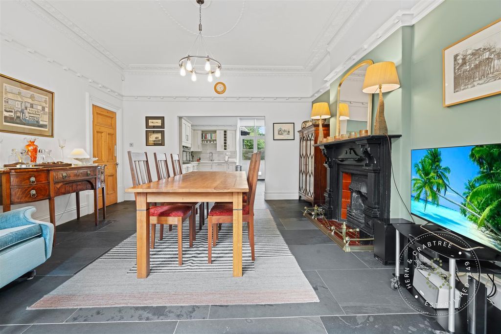 Additional image 17 of 4 bed town house for saleCathedral Road, Pontcanna, Cardiff CF11