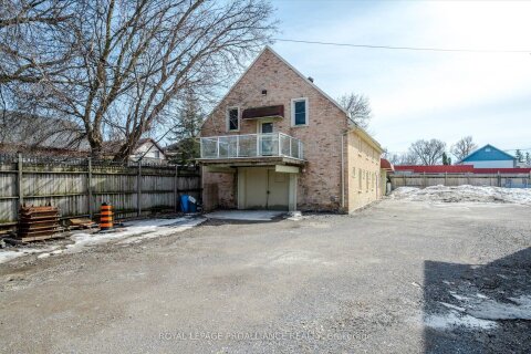 Additional image 7 of Upper Unit-255 Mcdonnel Street S, Peterborough, ON, K9H 2W2