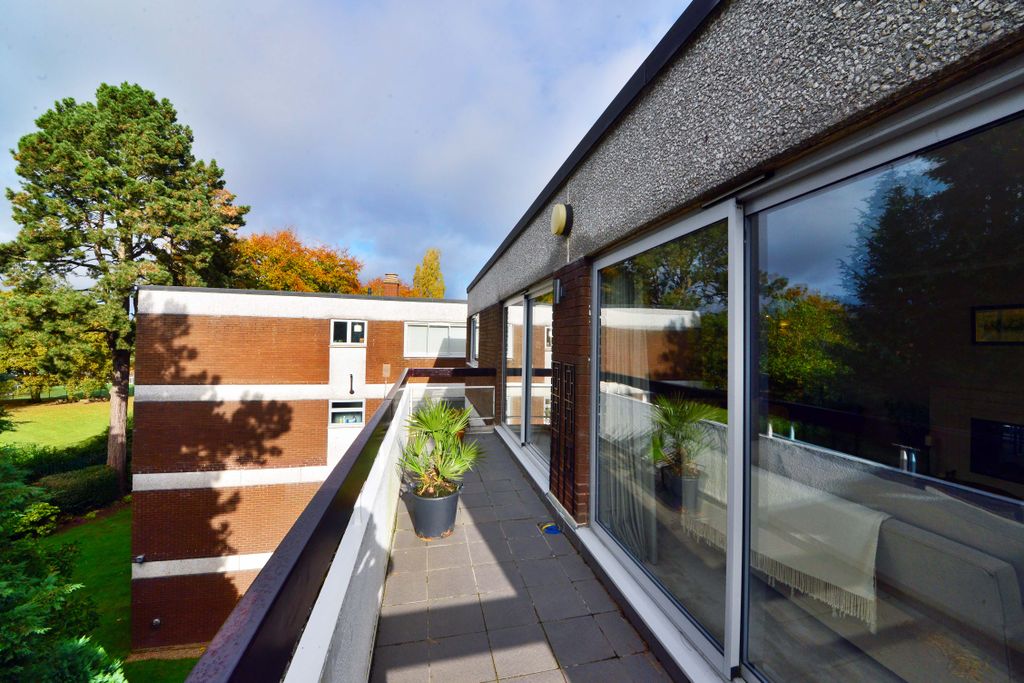 Additional image 18 of 3 bed flat for salePetersham Place, Edgbaston B15