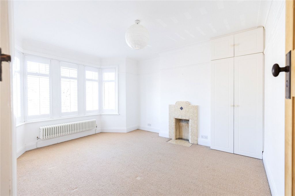 Additional image 23 of 3 bed semi-detached house for saleAlbany Road, Roath, Cardiff CF24