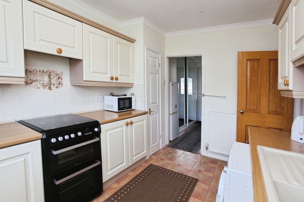 Additional image 7 of 1 bed terraced bungalow for saleGoodrich Court, Llanyravon, Cwmbran NP44