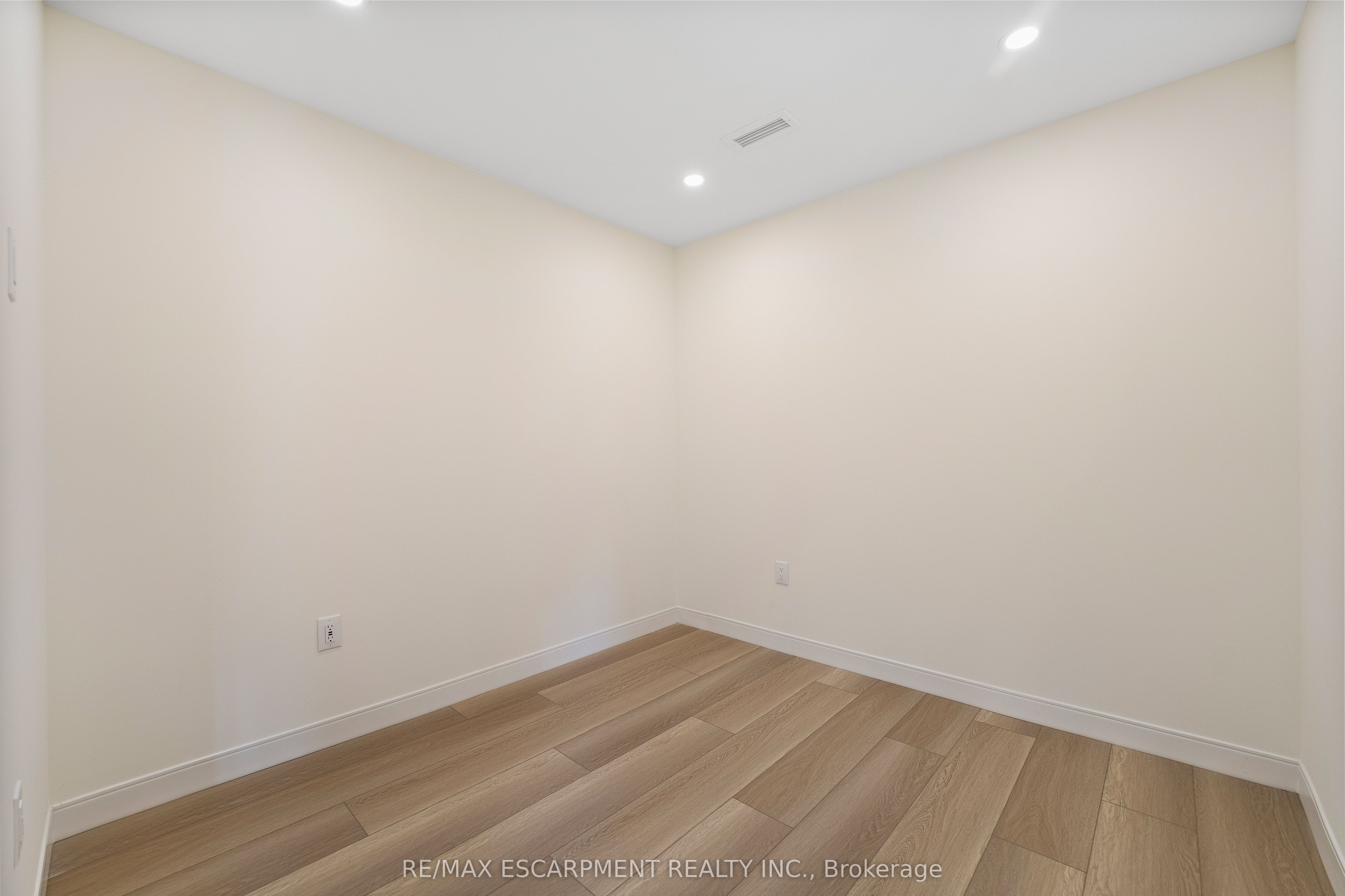 Additional image 6 of 309-123 Lincoln Street, Welland, ON, L3C 6P8