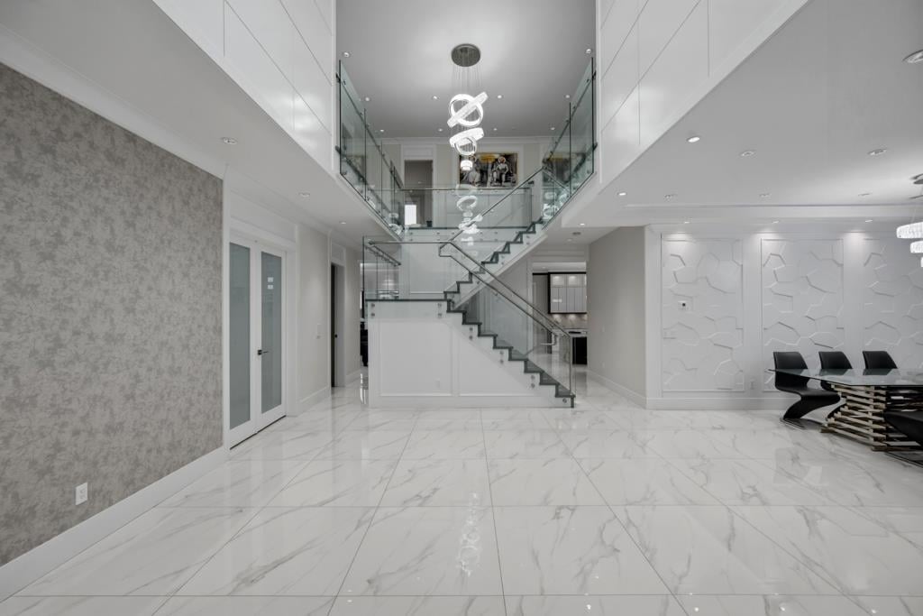 Additional image 3 of 6899 Clevedon Drive, Surrey, BC, V3W 6H6