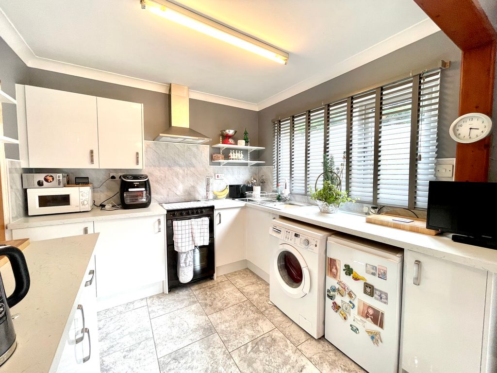 Additional image 2 of 3 bed terraced house for saleSouth View, Cardiff CF15