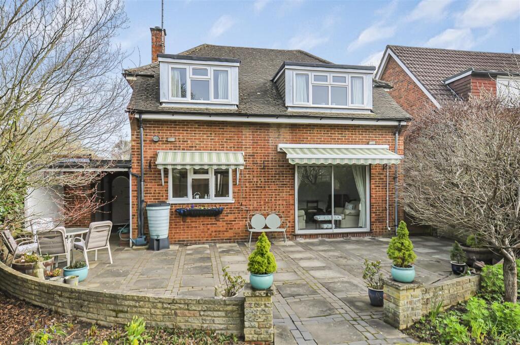 Additional image 11 of Oakwood Road, Bricket Wood, St. Albans