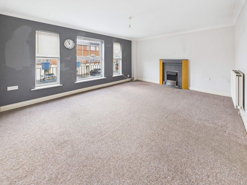 Additional image 2 of 4 bed end terrace house for saleMilestone Close, Heath, Cardiff. CF14