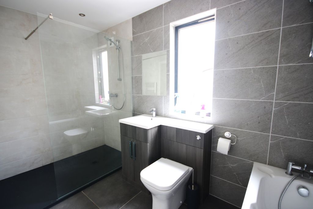 Additional image 11 of 1 bed town house for saleLe Breton Lane, St Helier JE2
