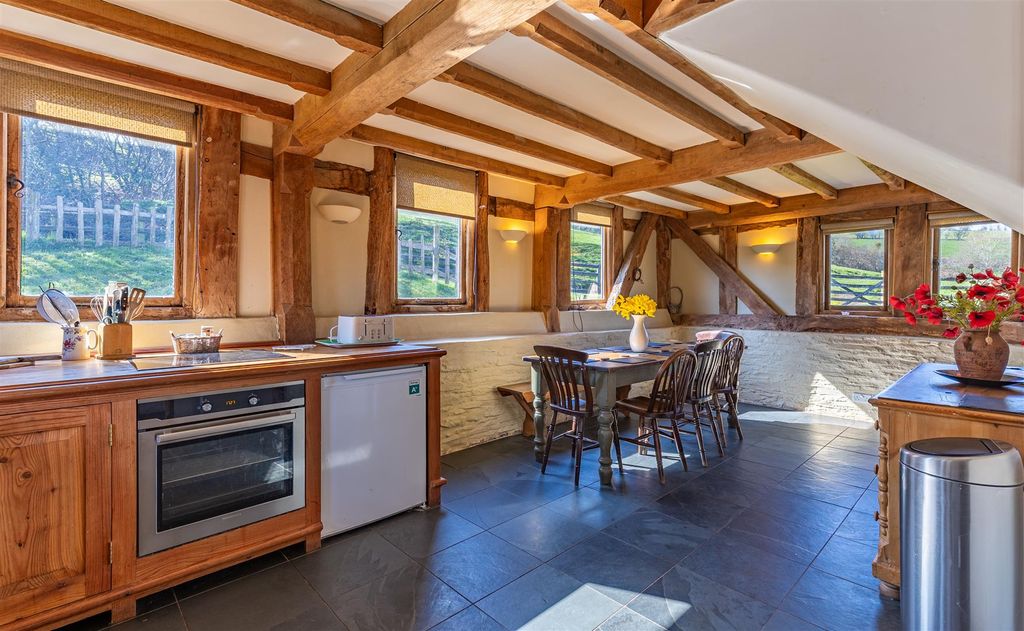 Additional image 4 of 4 bed barn conversion for salePontrilas, Hereford HR2