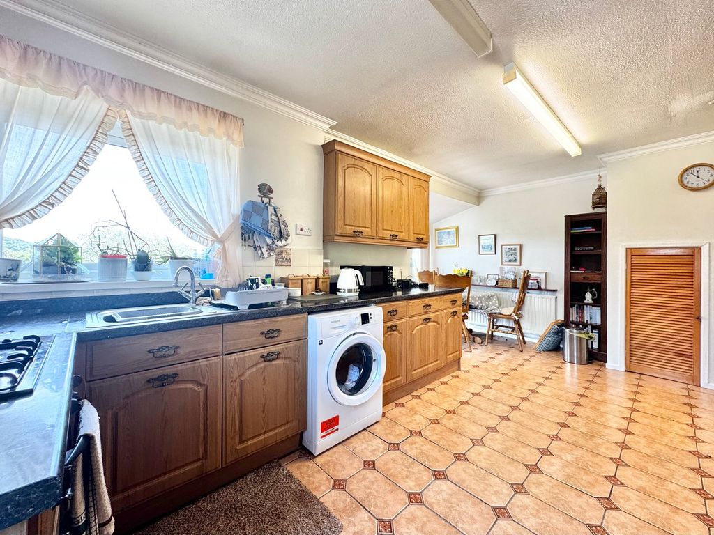 Additional image 6 of 2 bed bungalow for saleYewberry Lane, Newport NP20