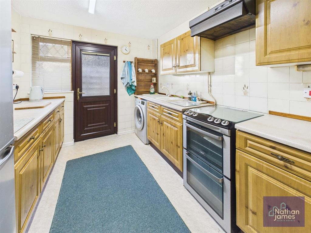 Additional image 4 of 3 bed bungalow for saleBriar Close, Undy, Caldicot NP26