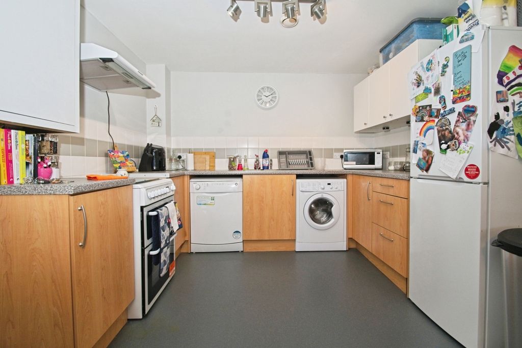 Additional image 7 of 1 bed flat for saleAshbourn Way, Llanishen, Cardiff CF14