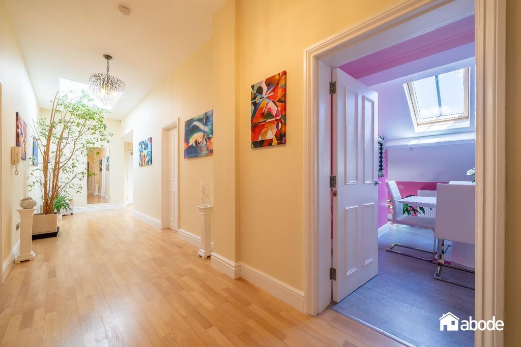 Additional image 15 of 4 bed flat for saleGreen Lane, Mossley Hill, Liverpool L18