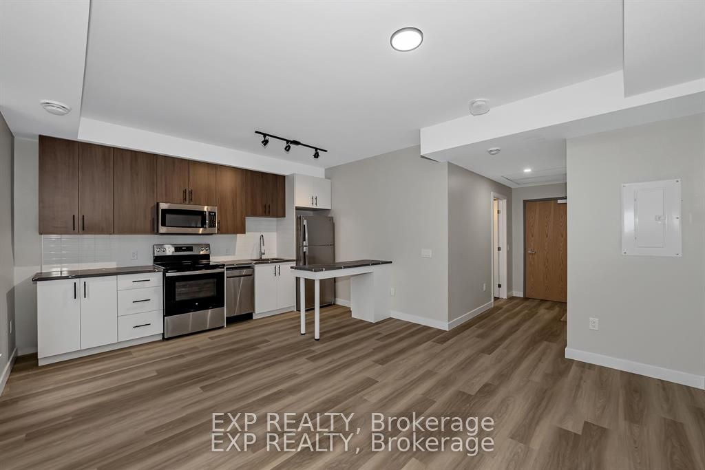 Additional image 4 of 001-211 Armstrong Street, Ottawa, ON, K1Y 2W3