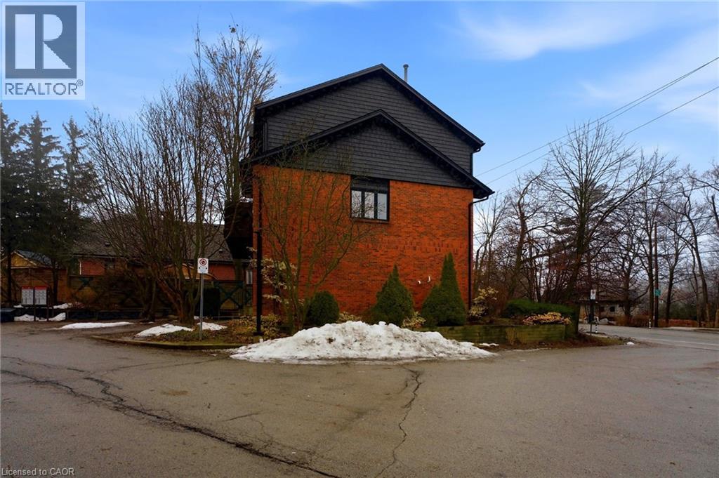 Additional image 3 of 15-1983 Main Street West, Hamilton, ON, L8S4R3