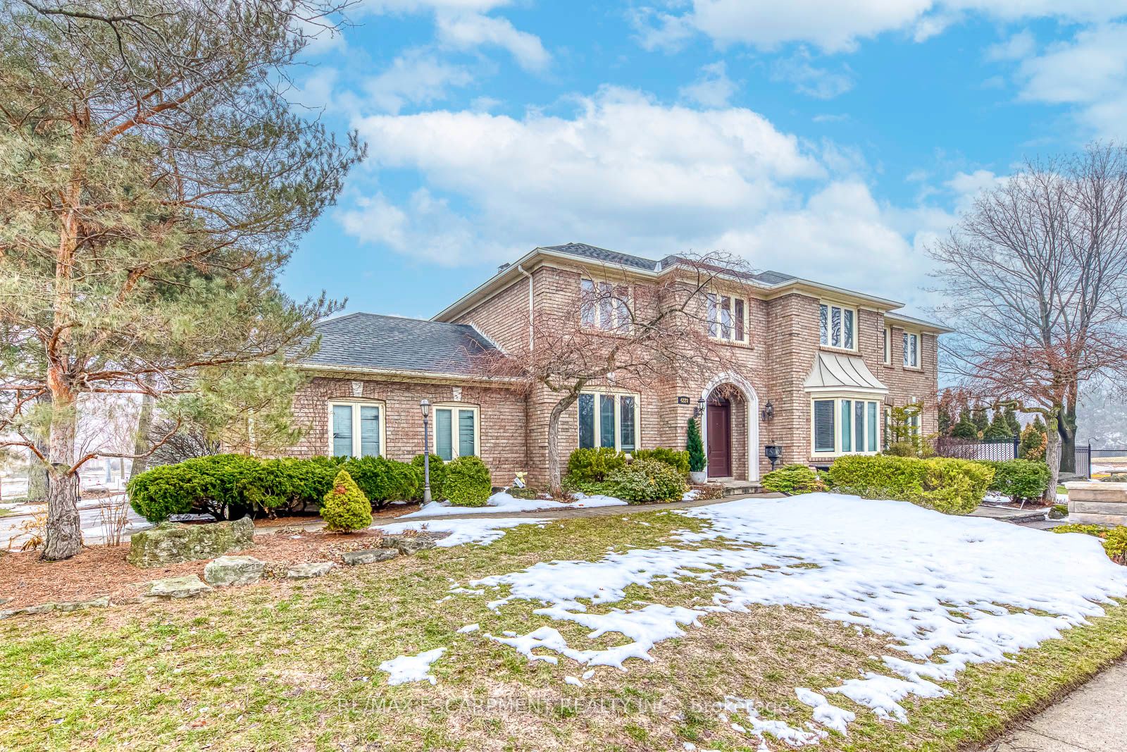 Additional image 2 of 4220 Millcroft Park Drive, Burlington, ON, L7M 3V5