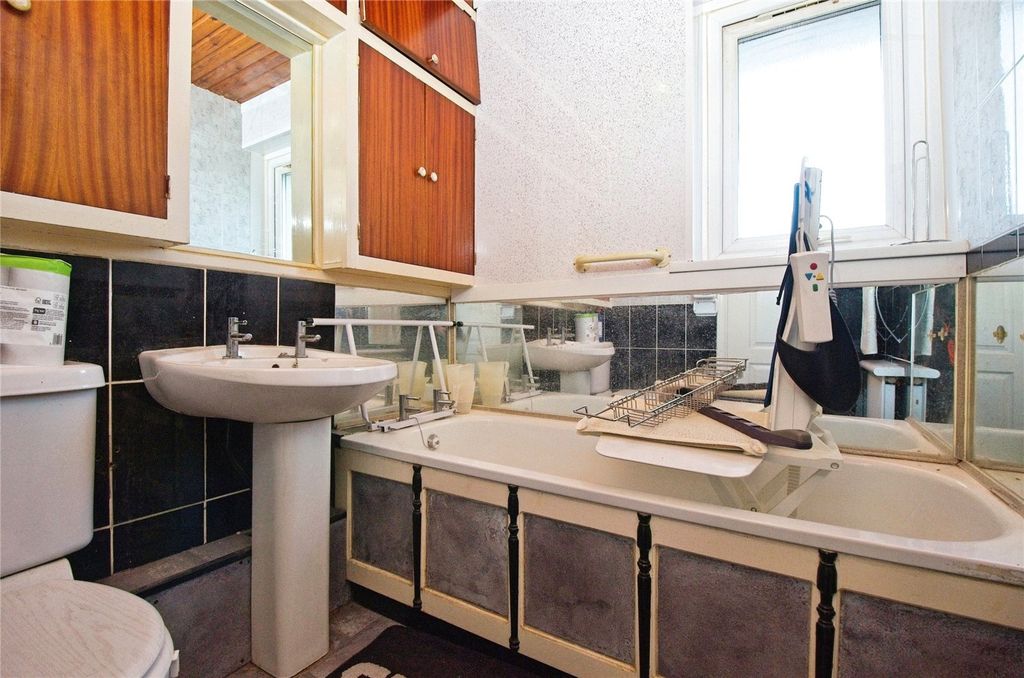 Additional image 13 of 4 bed semi-detached house for saleBronwydd Road, Cardiff CF24