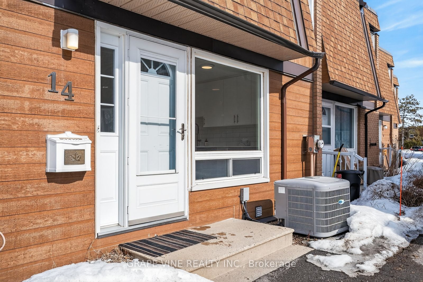 Additional image 2 of 14-3565 Downpatrick Road, Ottawa, ON, K1V 8T3