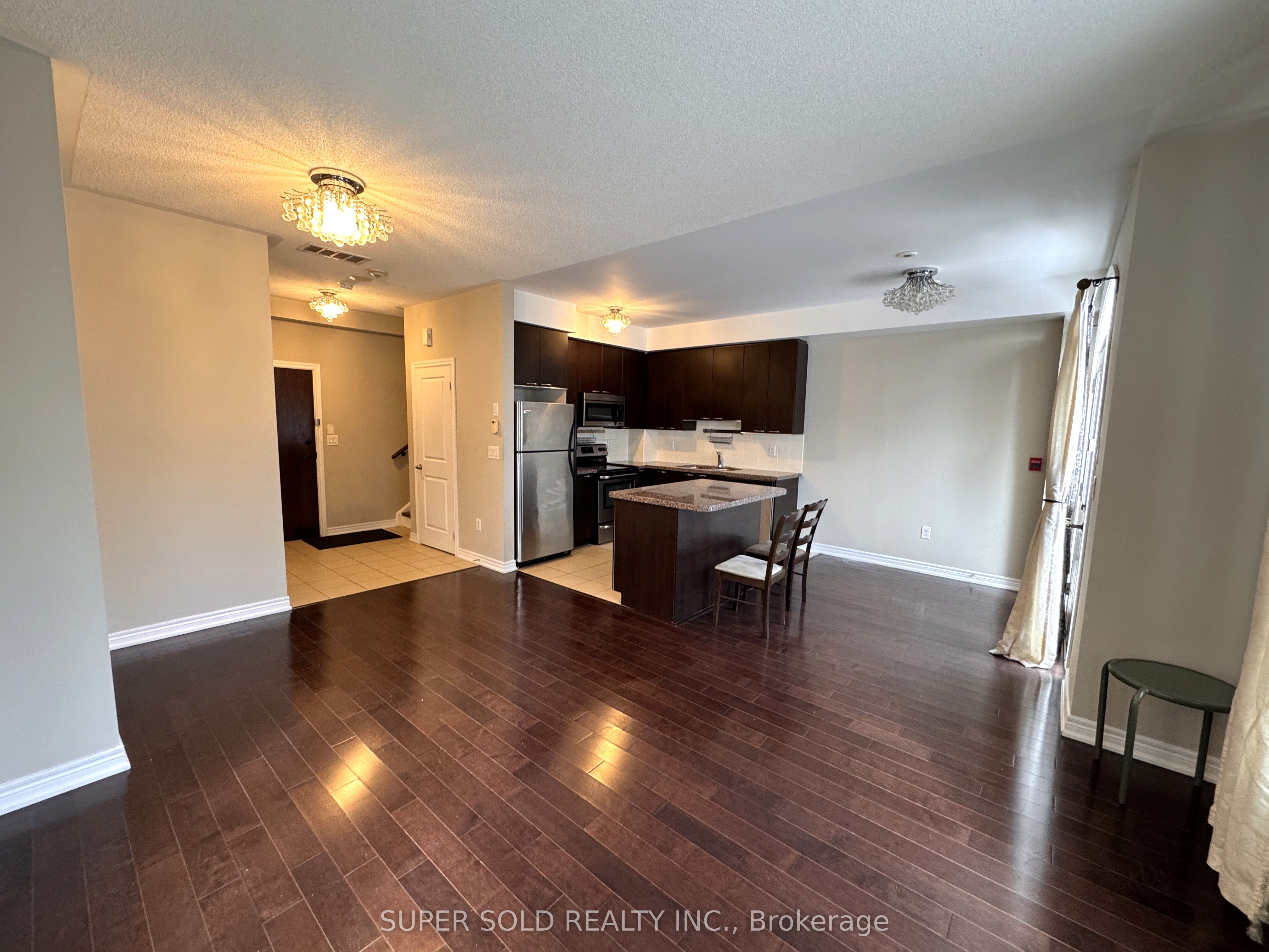 Additional image 3 of 128-383 Prince Of Wales Drive, Mississauga, ON, L5B 0C7