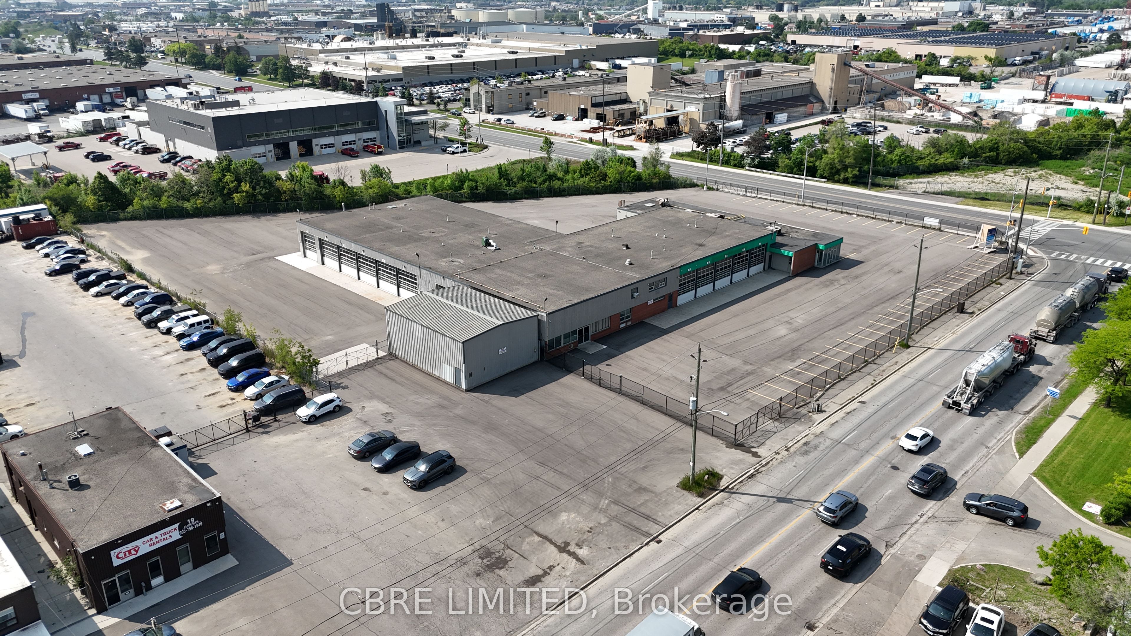 Additional image 2 of 36 Rutherford Road S, Brampton, ON, L6W 3J5