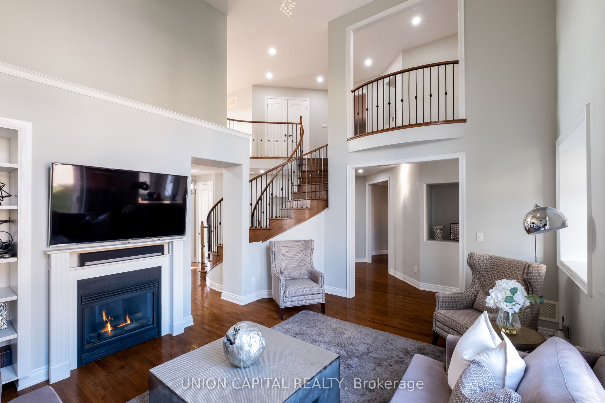 Additional image 6 of 67 Royal West Drive, Brampton, ON, L6X 0Z8