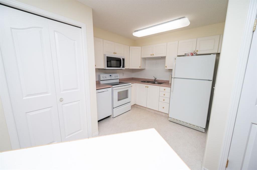 Additional image 6 of 233-56 Carroll Crescent, Red Deer, AB, T4P 3Y3
