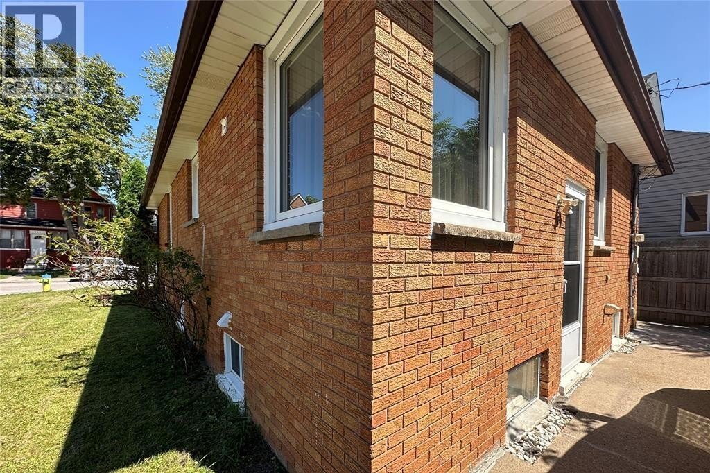 Additional image 8 of LOWER-849 Dougall Avenue, Windsor, ON, N9A4R3