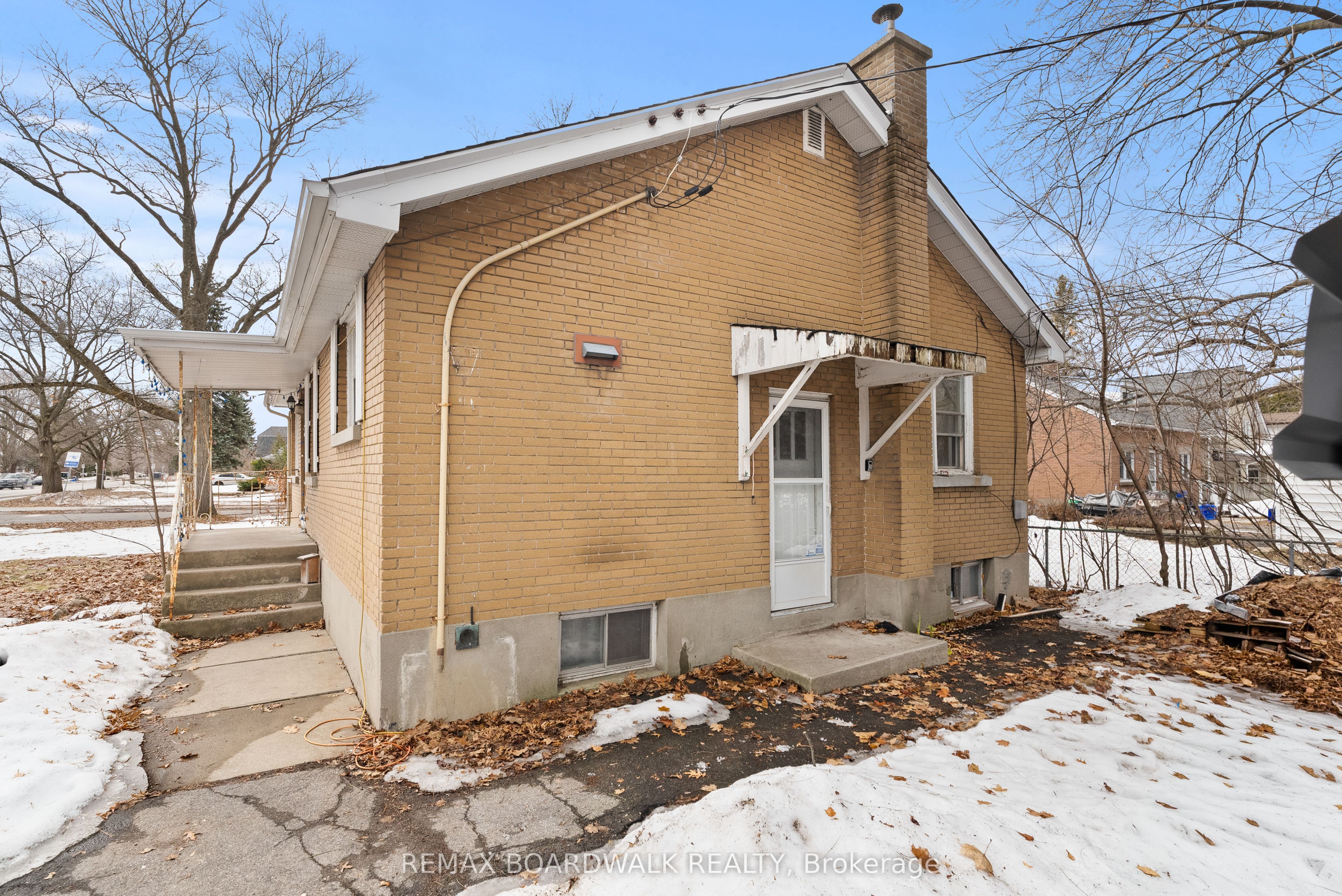 Additional image 3 of 1610 Alta Vista Drive, Ottawa, ON, K1G 0G3