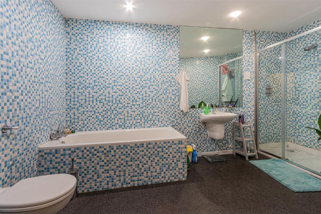 Additional image 11 of Studio for sale4 Ocean House, Clarence Road, Cardiff CF10