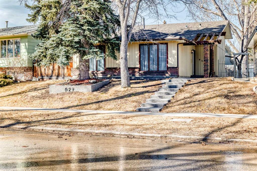 927 Midridge Drive SE, Calgary, AB, T2X 1H5