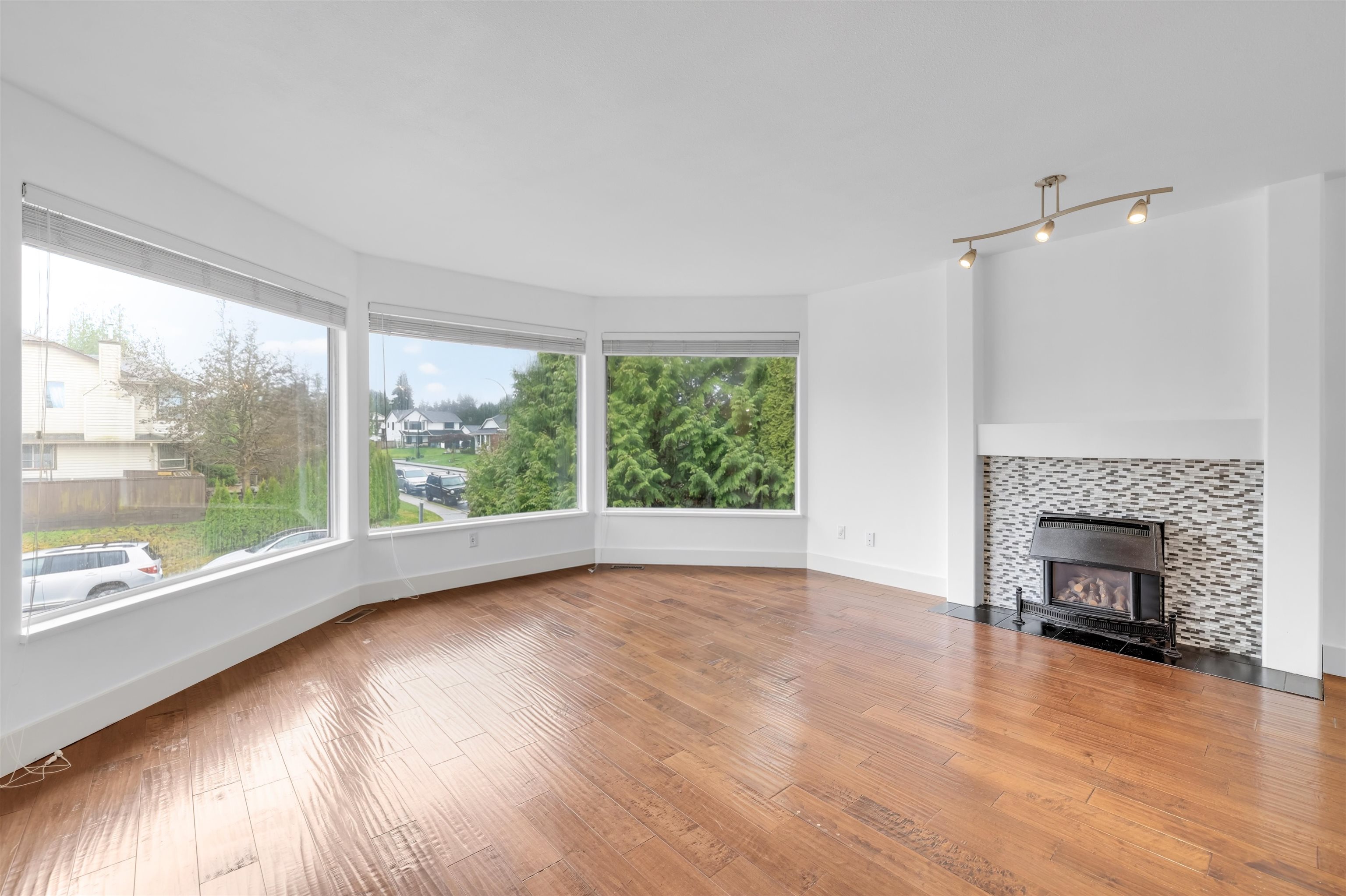 Additional image 3 of 23003 Reid Avenue, Maple Ridge, BC, V2X 0C2