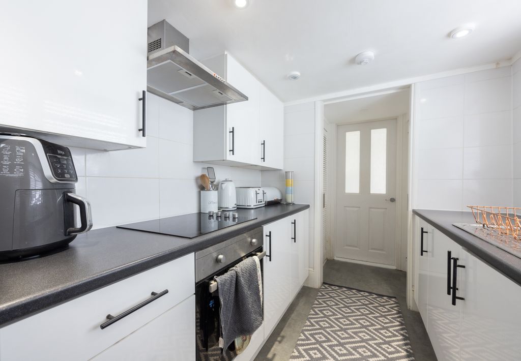 Additional image 18 of 1 bed flat for sale25 Duhamel Place, St. Helier, Jersey JE2
