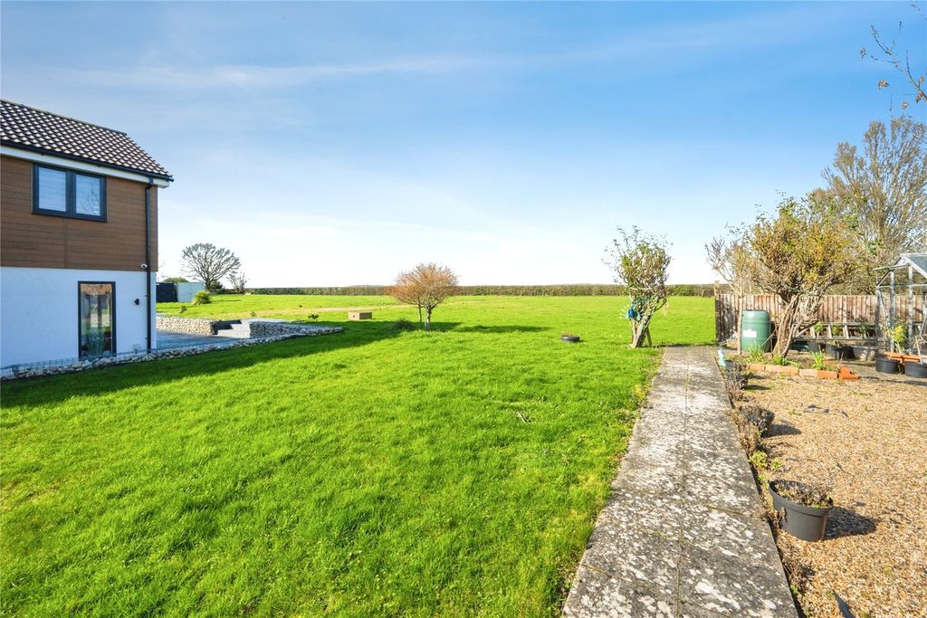 Additional image 38 of 8 bed detached house for saleGreen End Road, Bedford, Bedfordshire MK43
